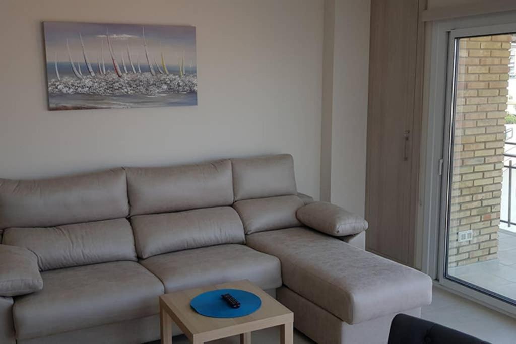 Апартаменти Apartamento Junto Al Mar En Puerto Marina Бенальмадена Екстер'єр фото