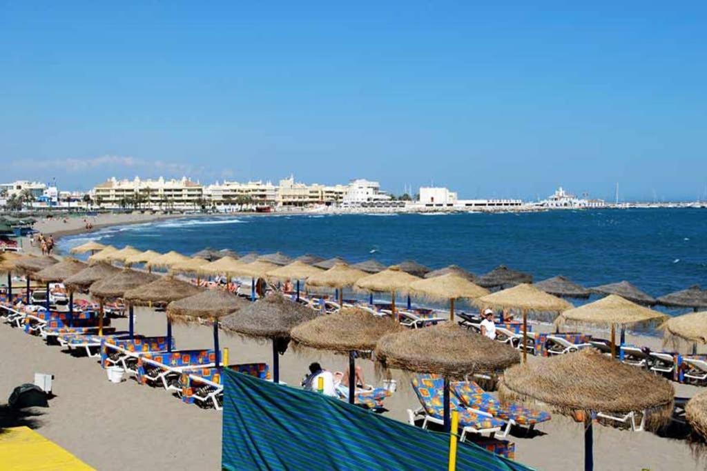 Апартаменти Apartamento Junto Al Mar En Puerto Marina Бенальмадена Екстер'єр фото