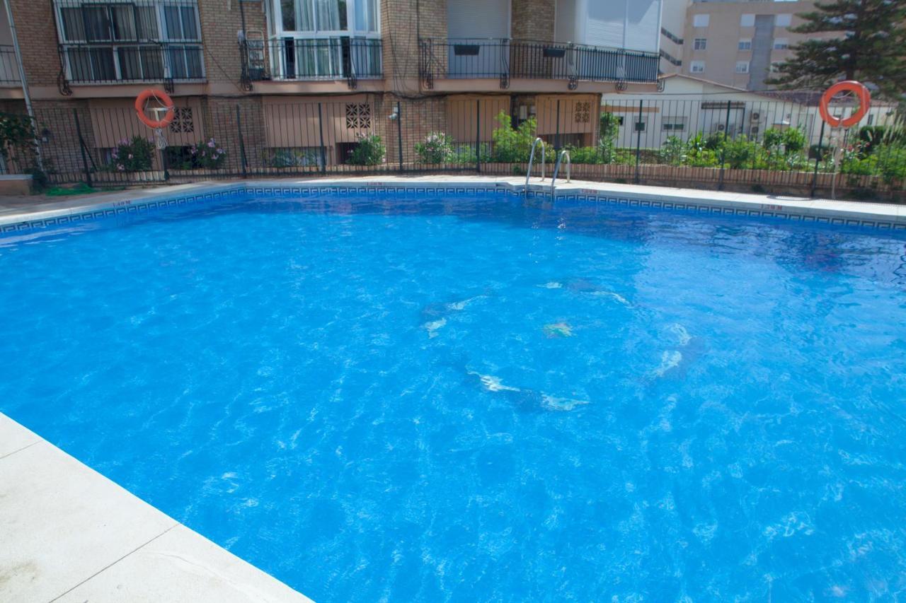 Апартаменти Apartamento Junto Al Mar En Puerto Marina Бенальмадена Екстер'єр фото